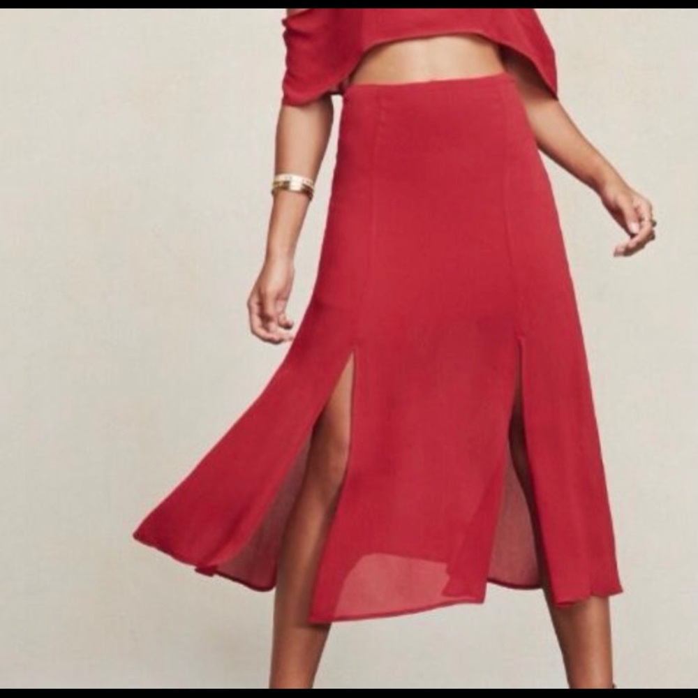 Reformation Ella Skirt in Raspberry size 10 NWT